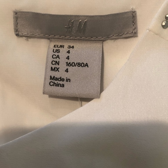 NWT - H&M White Blouse - Picture 3 of 6